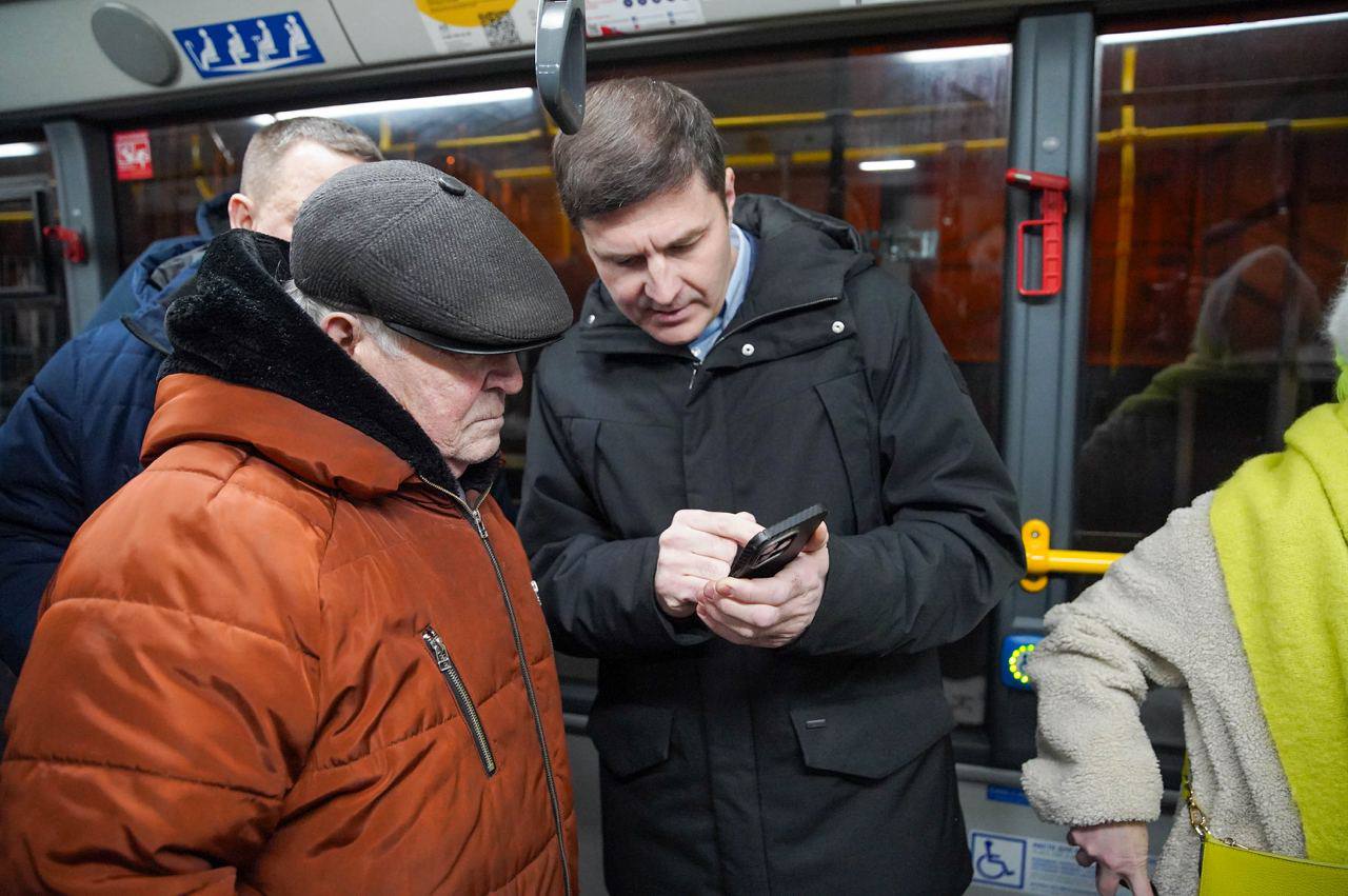 Владимир Волков провел встречу с жителями Люберец в формате выездной администрации